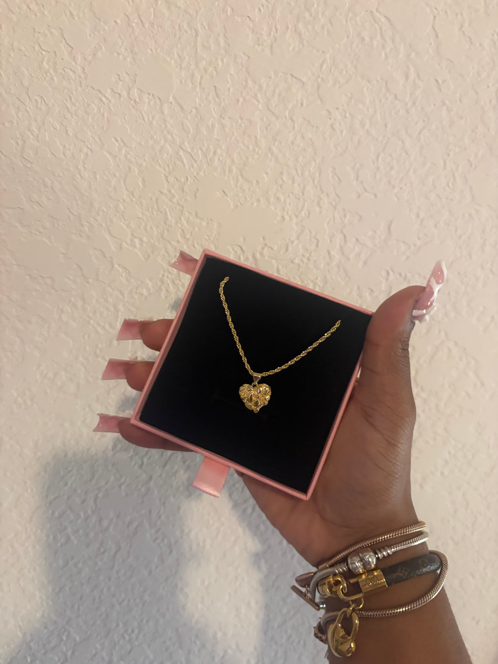 Gold Nugget Heart Chain  ᥫ᭡.