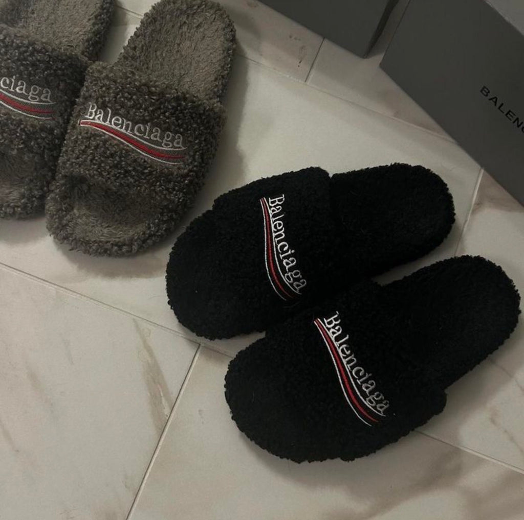 Balenciaga Fur Slippers ☘︎